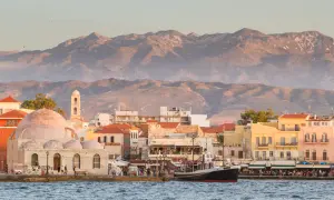 Chania: Gdzie zjeść jak lokals? Odkryj prawdziwe smaki Krety!