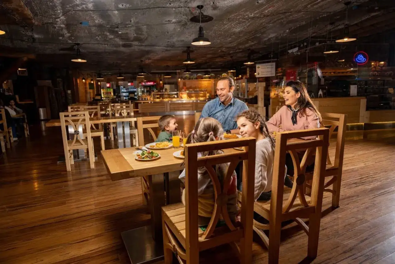 restauracje Wieliczka blisko kopalni