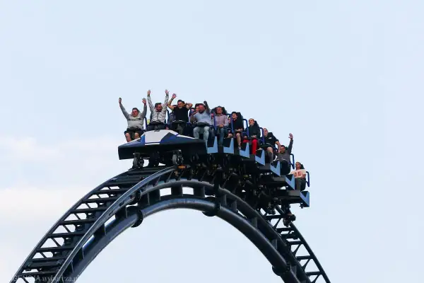 Hyperion Energylandia: 142 km/h i 4.8G! Czy to dla Ciebie?